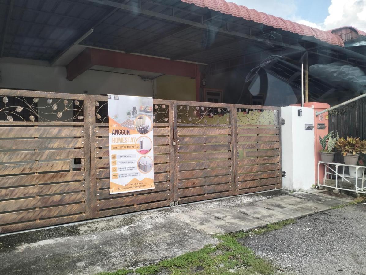 Anggun Homestay Seri Iskandar Luaran gambar